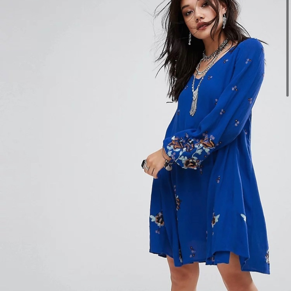 ❤️Sold❤️Free People Womens XS Cobalt Blue Oxford Embroidered Long Sleeve Swing